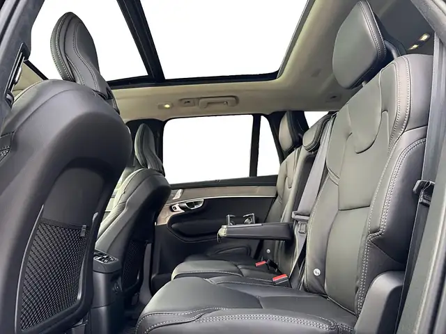 Volvo XC90 T8 AWD PHEV 18,8kWh Ultra Bright Ansicht 13