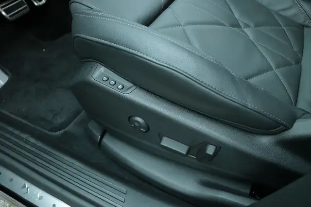 DS Automobiles DS 7 Crossback view 15