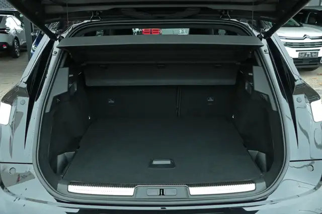 DS Automobiles DS 7 Crossback view 6