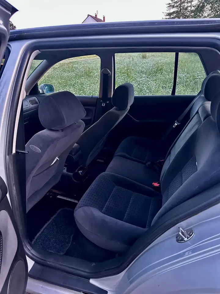 Volkswagen Golf 1.6, foto 4