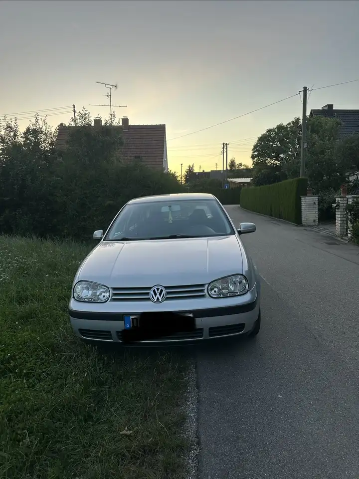 Volkswagen Golf 1.6, foto 3