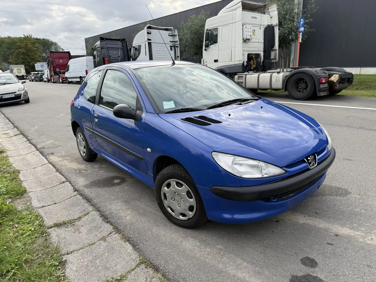 Peugeot 206 1.1i XT, foto 6