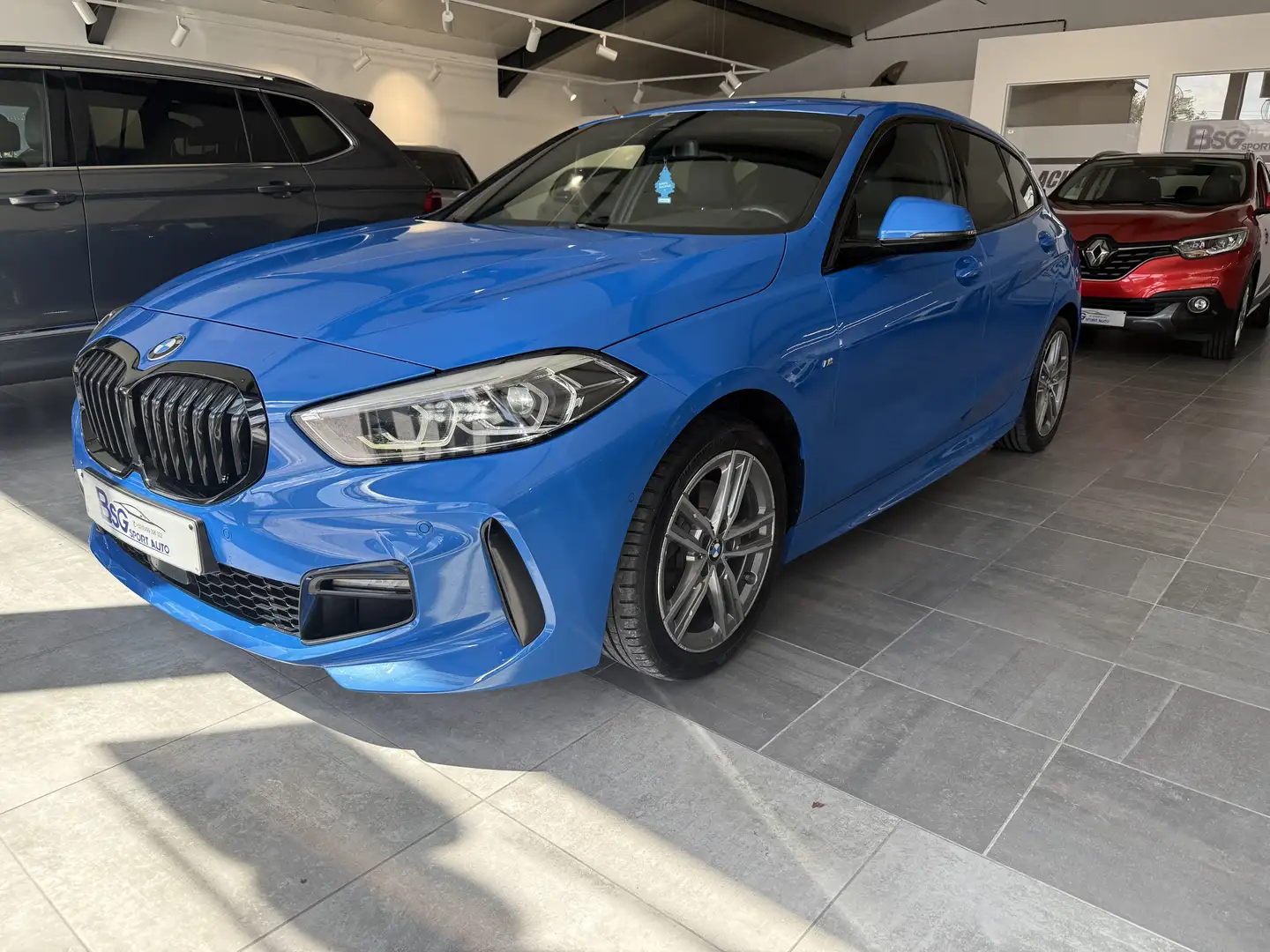 BMW 118 PACK M Sport//led//gps//bien équipée!! 1er propr Azul - 1