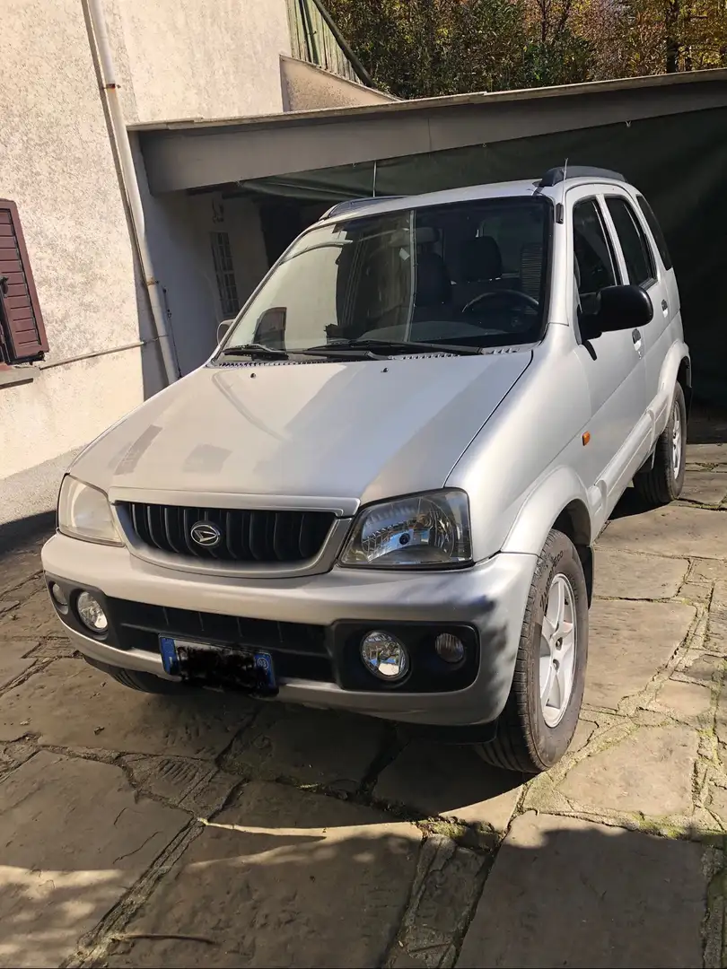 Daihatsu Terios 1.3 SX  4WD benzina Argento - 1