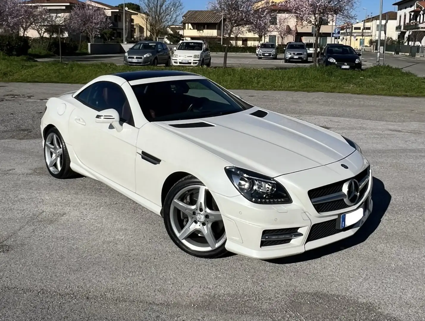 Mercedes-Benz SLK 250 (cgi be) Premium auto Bianco - 1