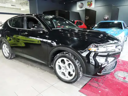 Black 2024 Alfa Romeo Tonale SUV / Crossover Automatic