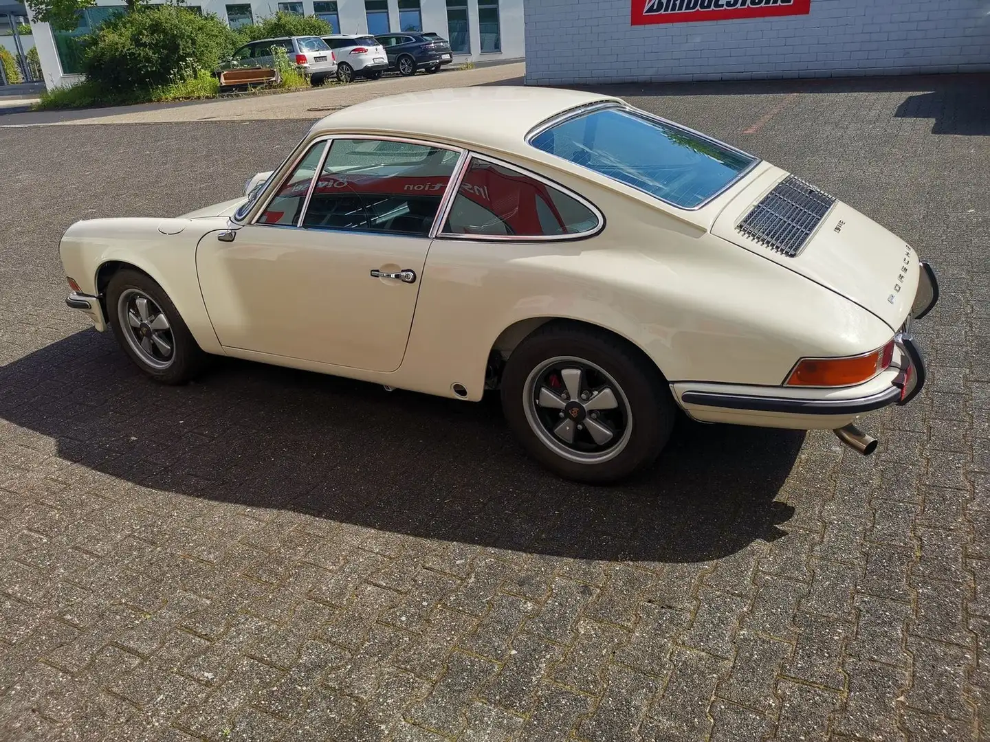 Porsche 911 911 E Ölklappe Blanc - 1