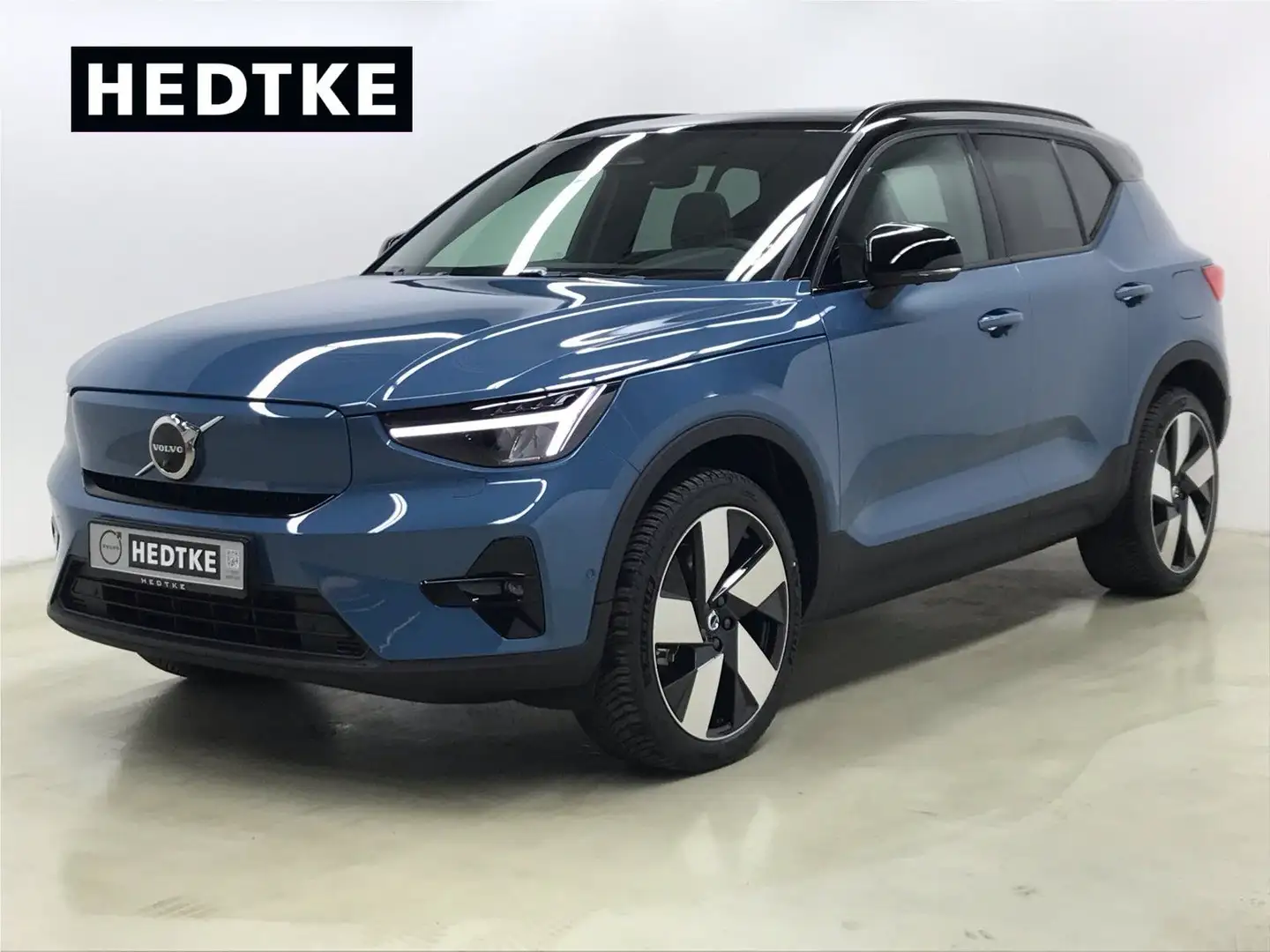Volvo XC40 Recharge Twin Motor AWD Ultimate 20" WINTER Blue - 1