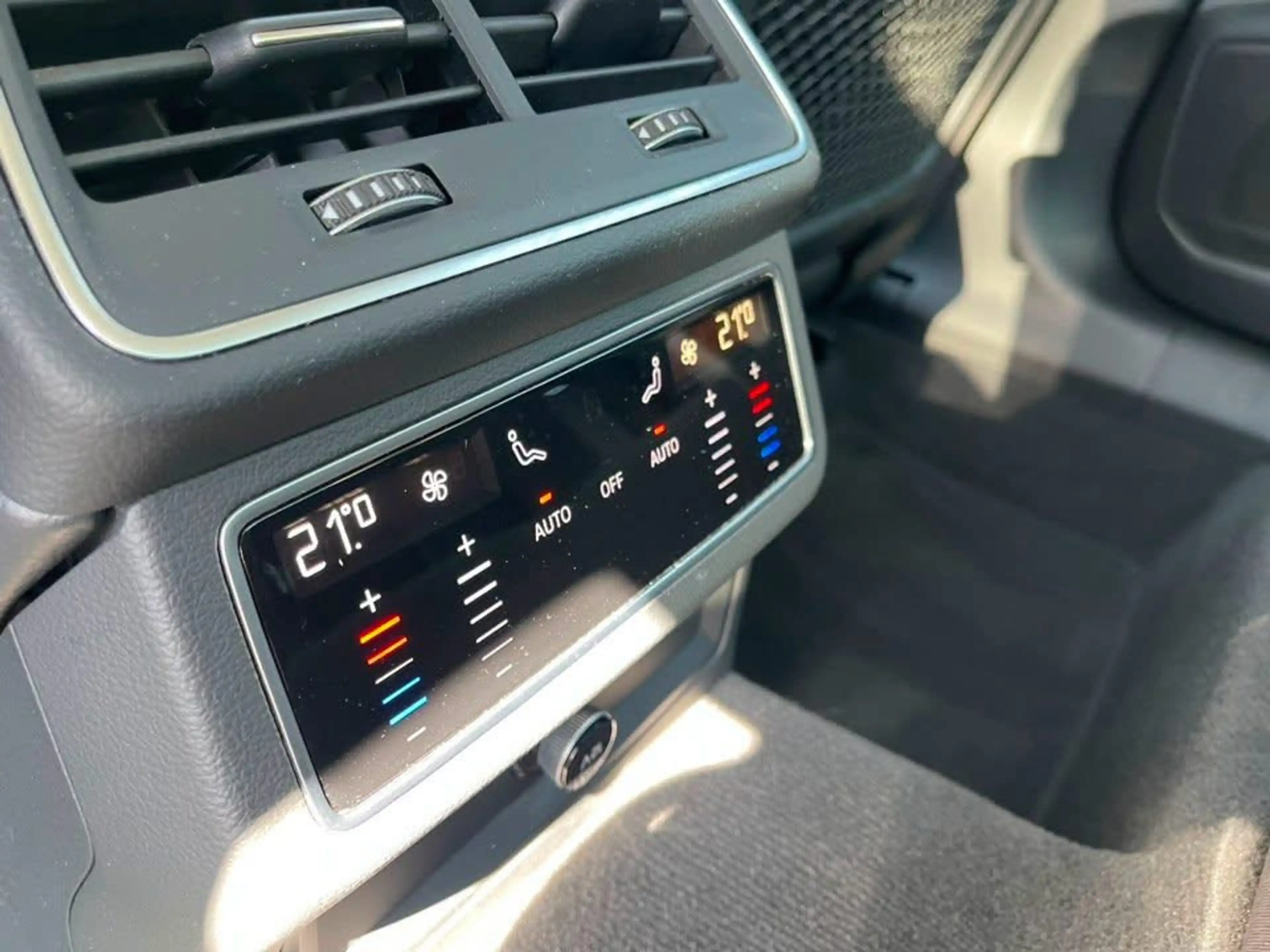 Audi A6 35 TDI sport — photo 12
