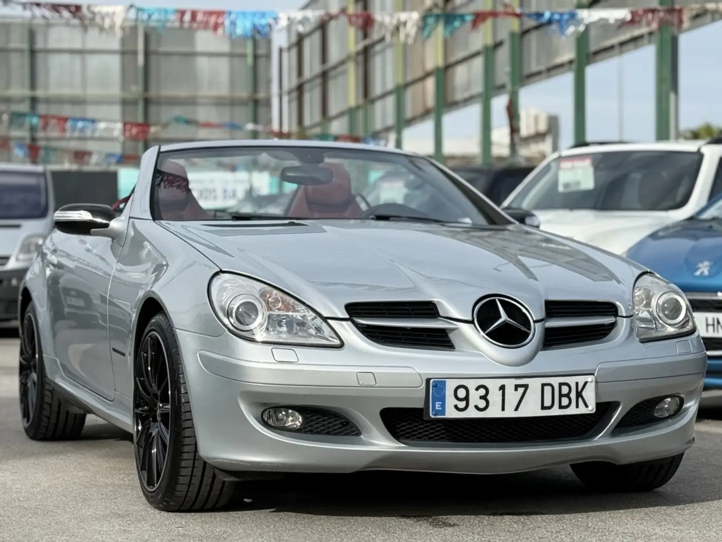 Mercedes-Benz SLK 200 200K Aut. Stříbrná - 1