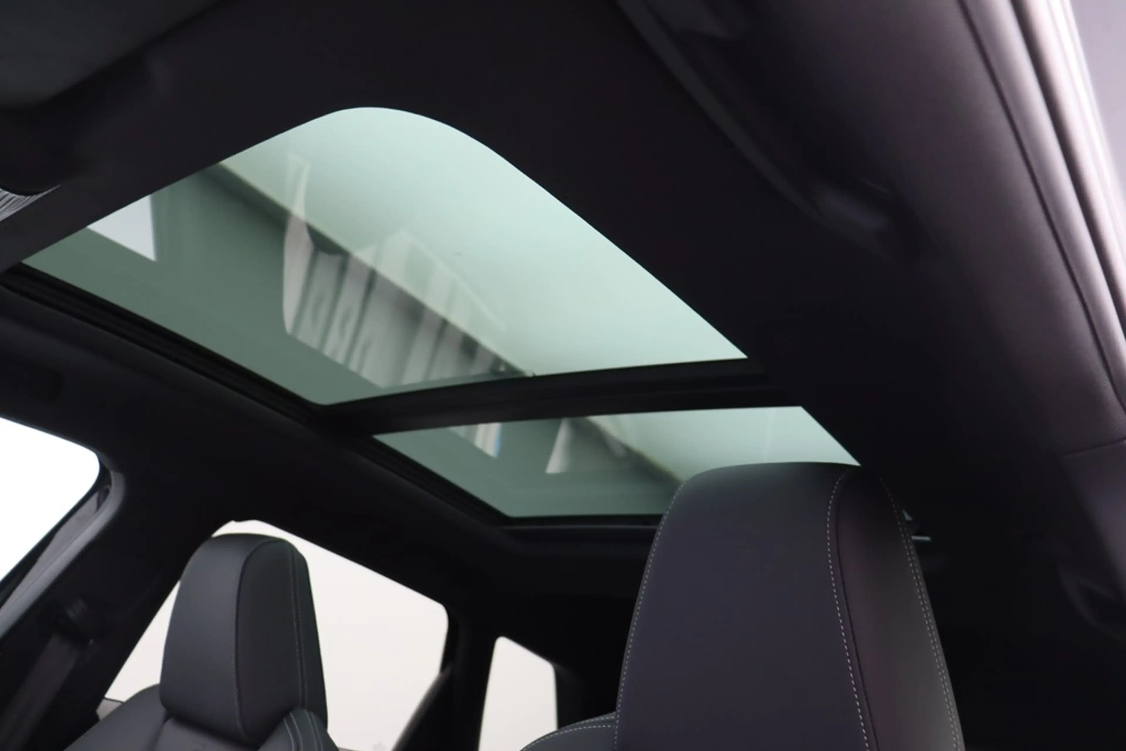 Audi e-tron quattro 220kW Pano, Tech pro, Interieur S — photo 11