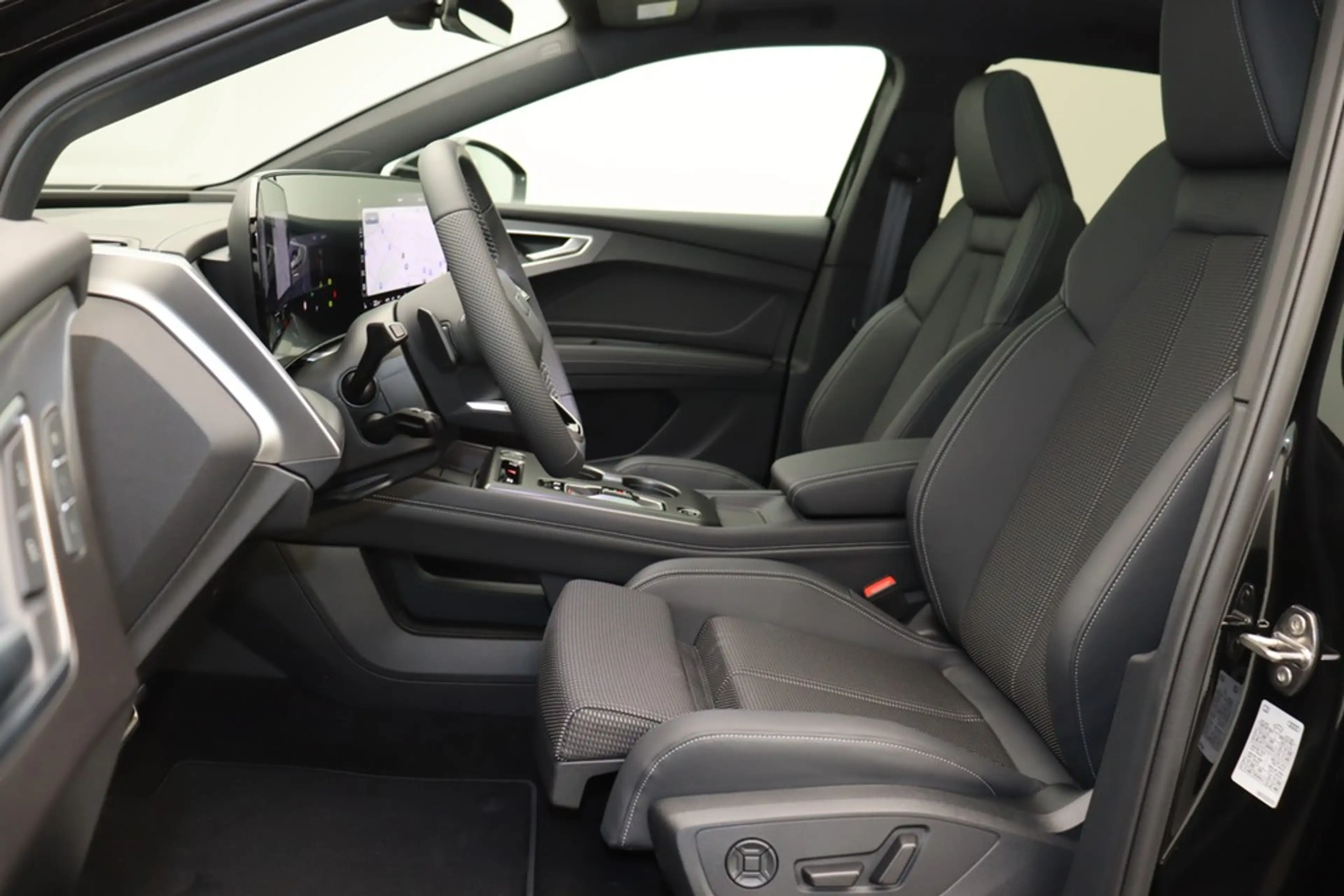 Audi e-tron quattro 220kW Pano, Tech pro, Interieur S — photo 9
