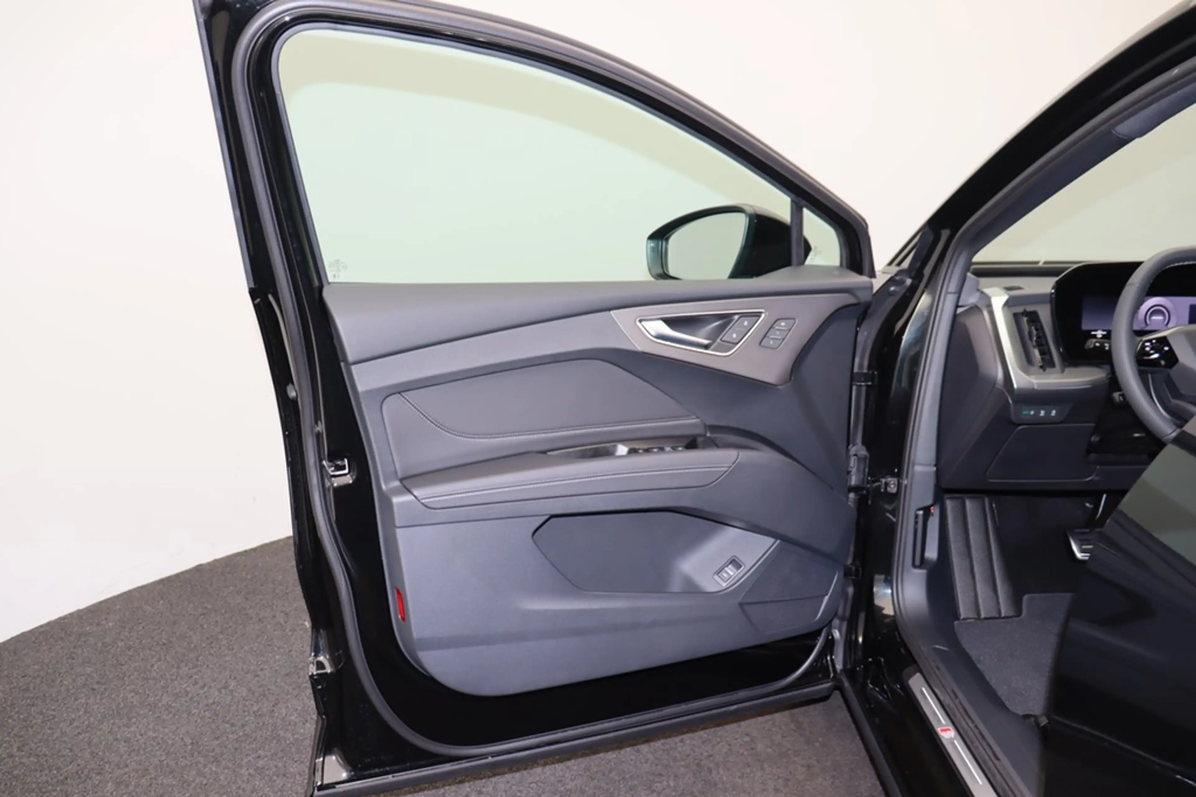 Audi e-tron quattro 220kW Pano, Tech pro, Interieur S — photo 7