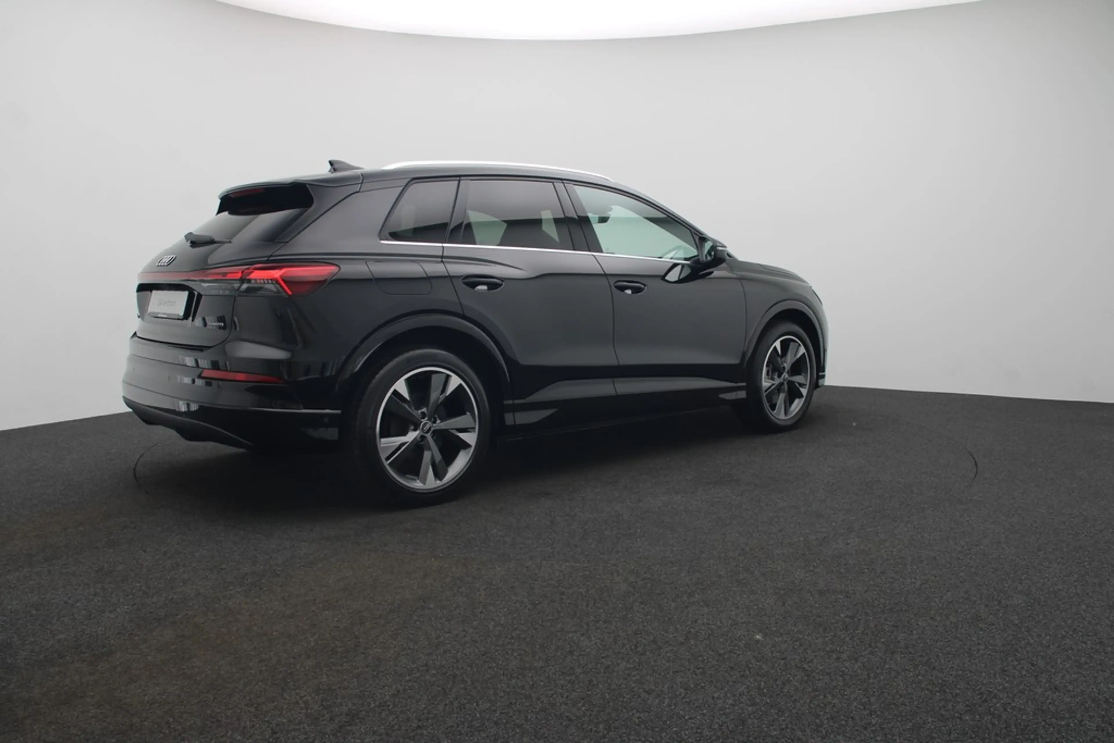 Audi e-tron quattro 220kW Pano, Tech pro, Interieur S — photo 5