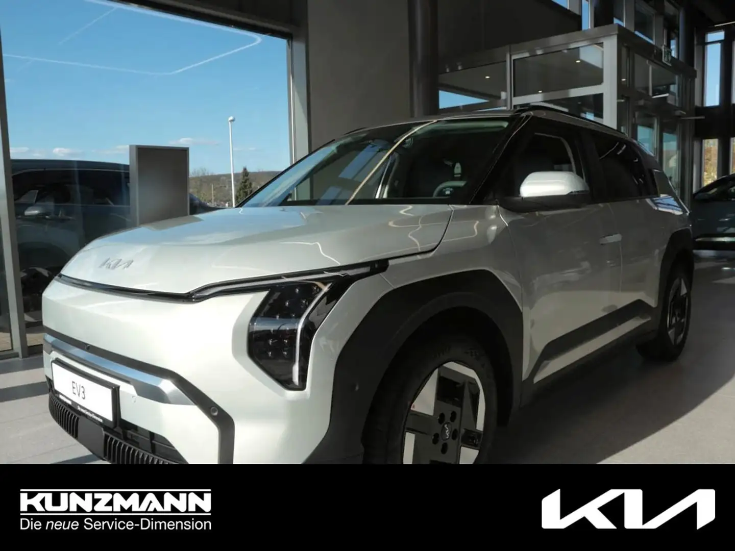 Kia EV3 58,3 kWh Earth Navi Totwinkel DriveWise 360° Zilver - 1