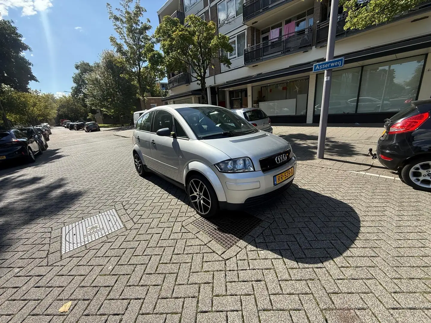 Audi A2 1.4 Grijs - 2