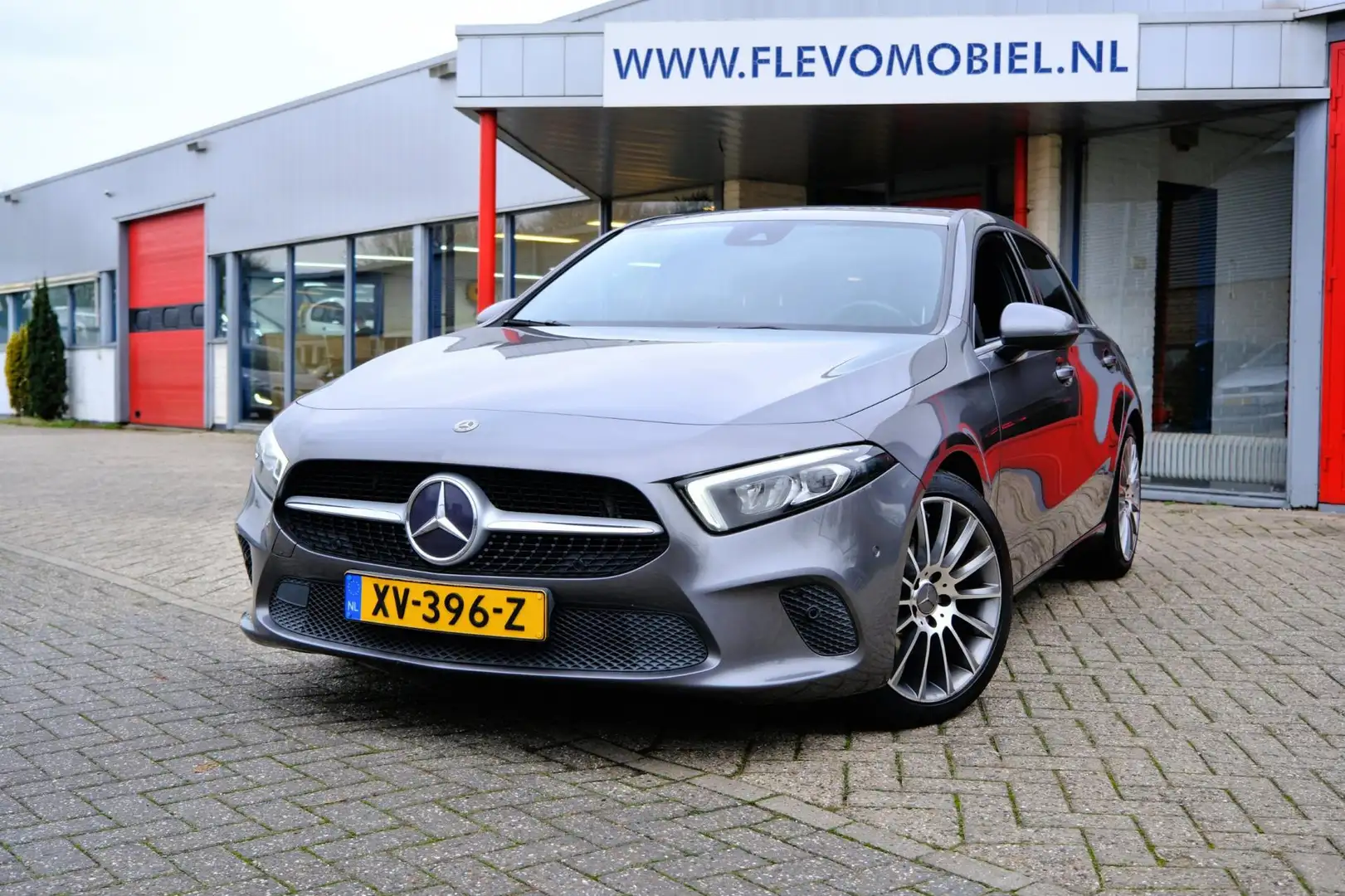 Mercedes-Benz A 180 d Business Solution Limited Aut. Half leder|Navi|C Grijs - 1
