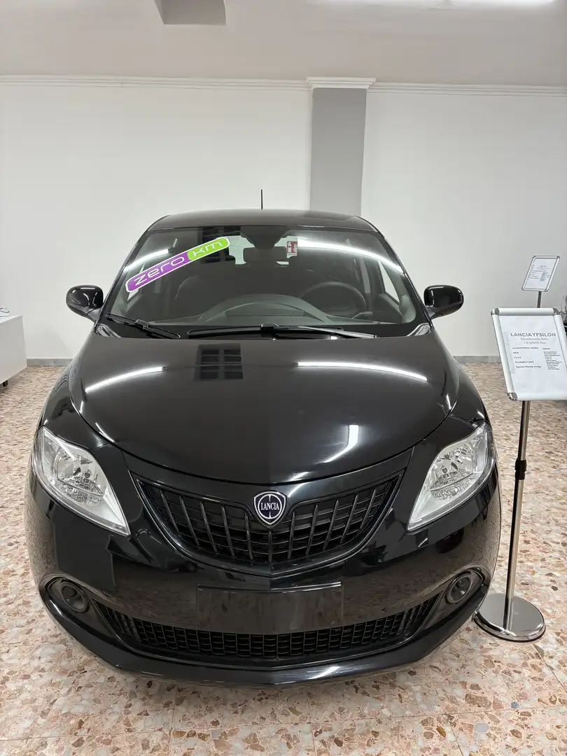 Lancia Ypsilon Ypsilon 1.0 firefly hybrid Silver Nero - 1