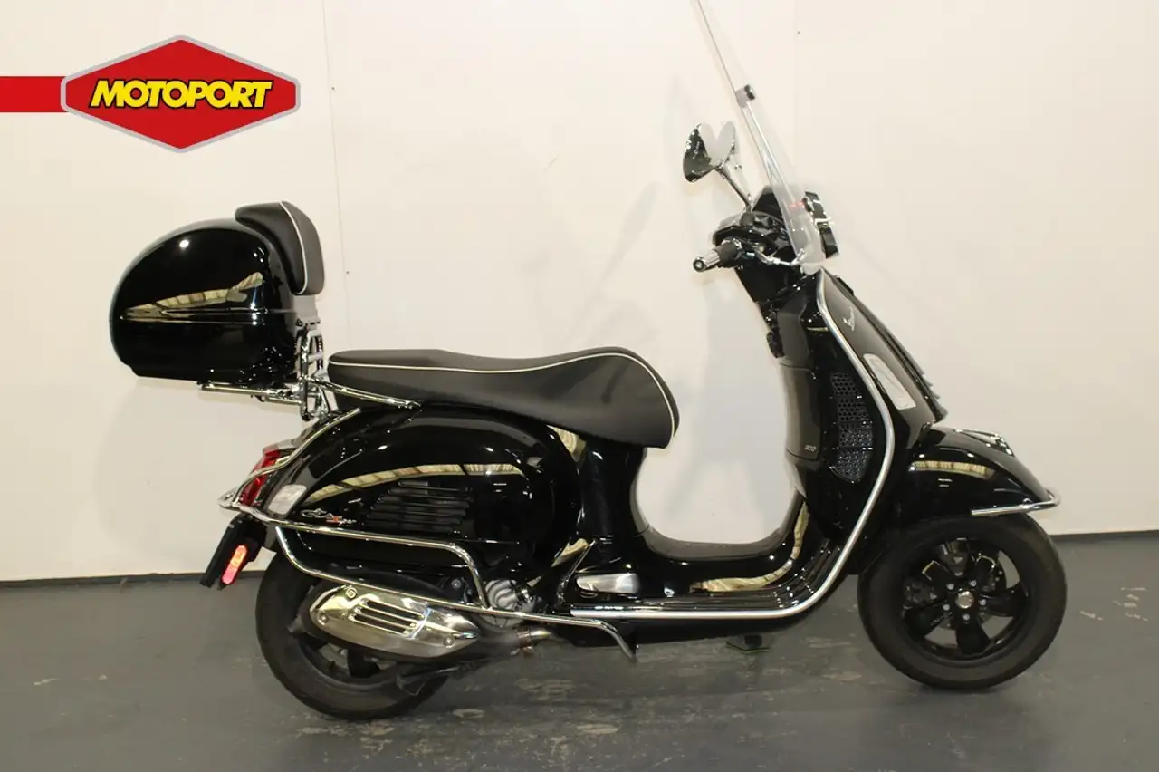 Vespa GTS 300