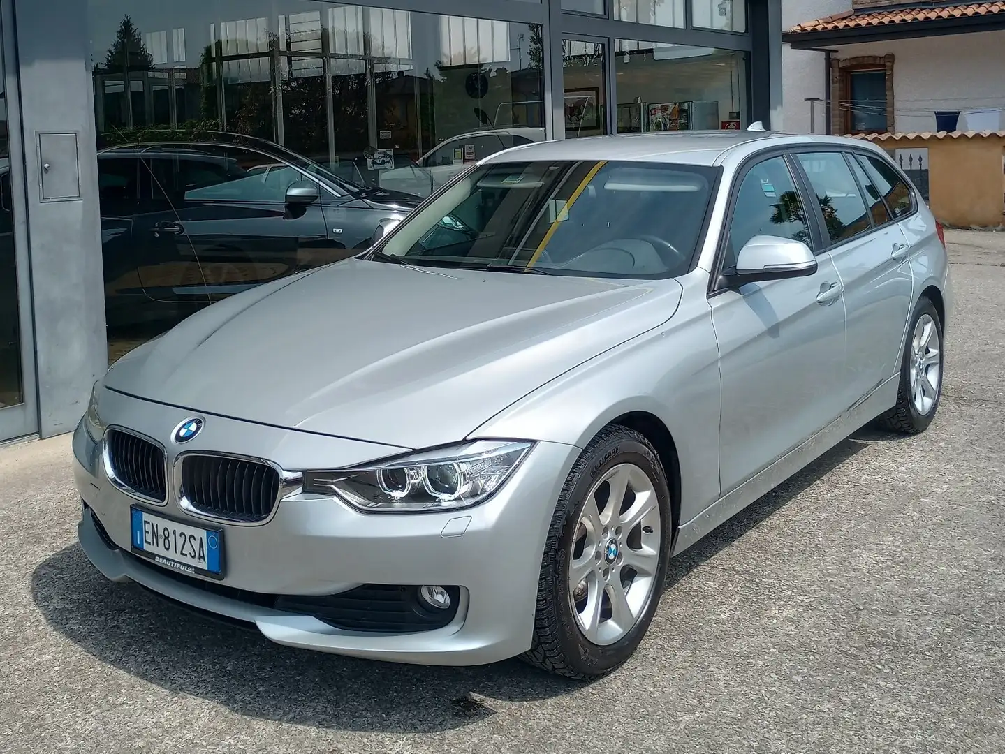 BMW 320 320d Touring Business auto Silber - 1