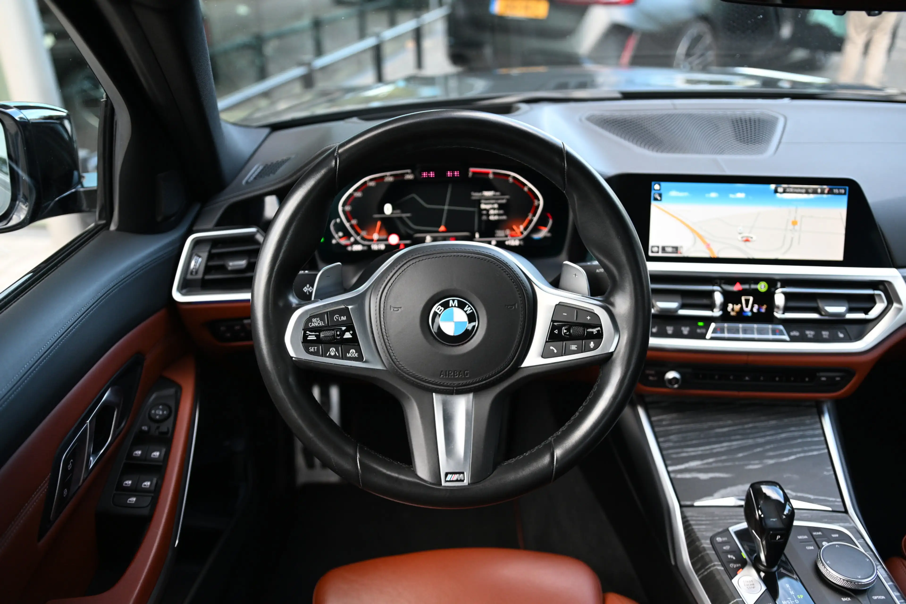 BMW 330 3 Serie 330i xDrive High Executive M Sport Automaa — photo 5