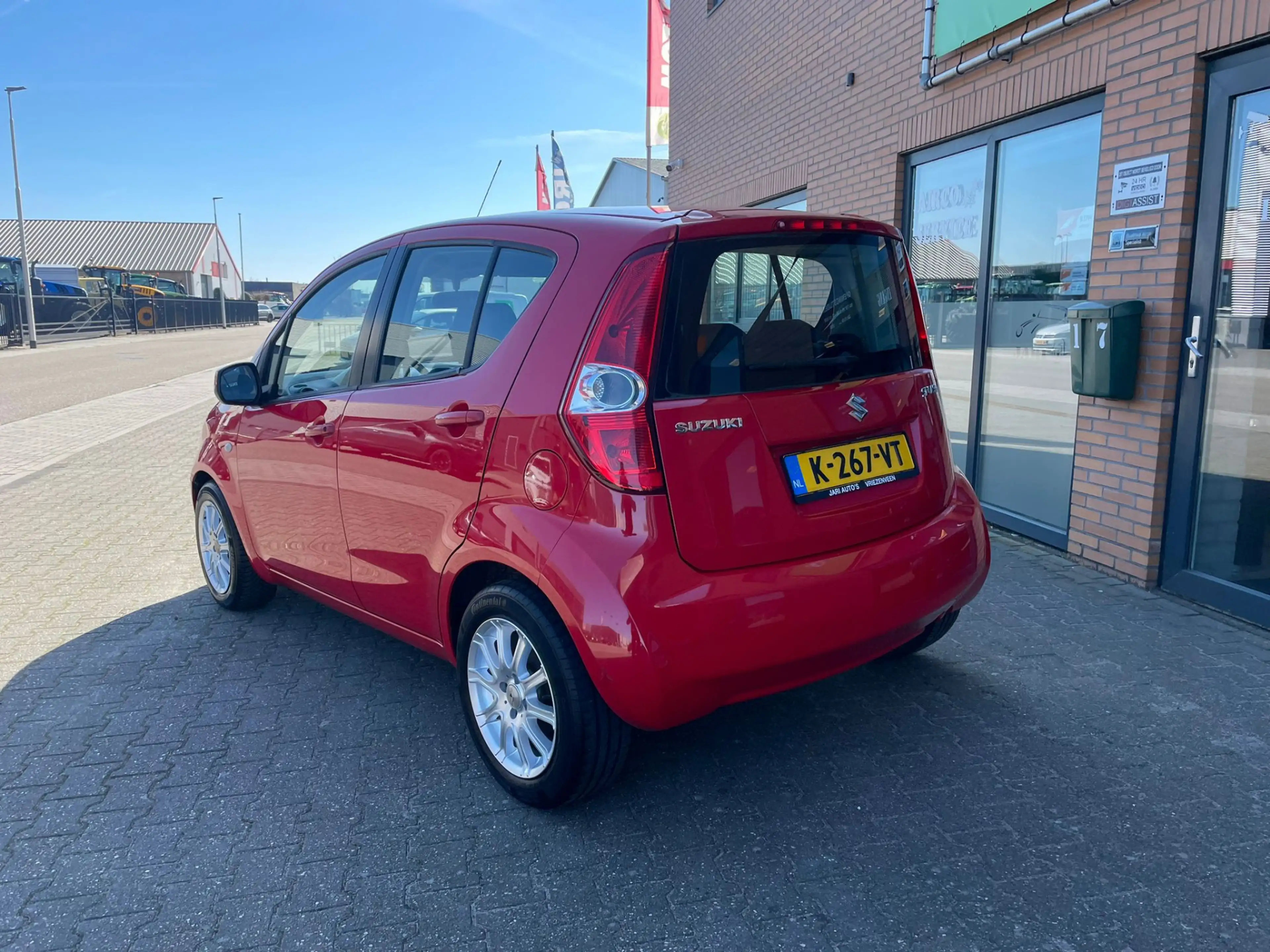 Suzuki Splash 1.0 Comfort leuke sportieve zuinige auto — photo 4