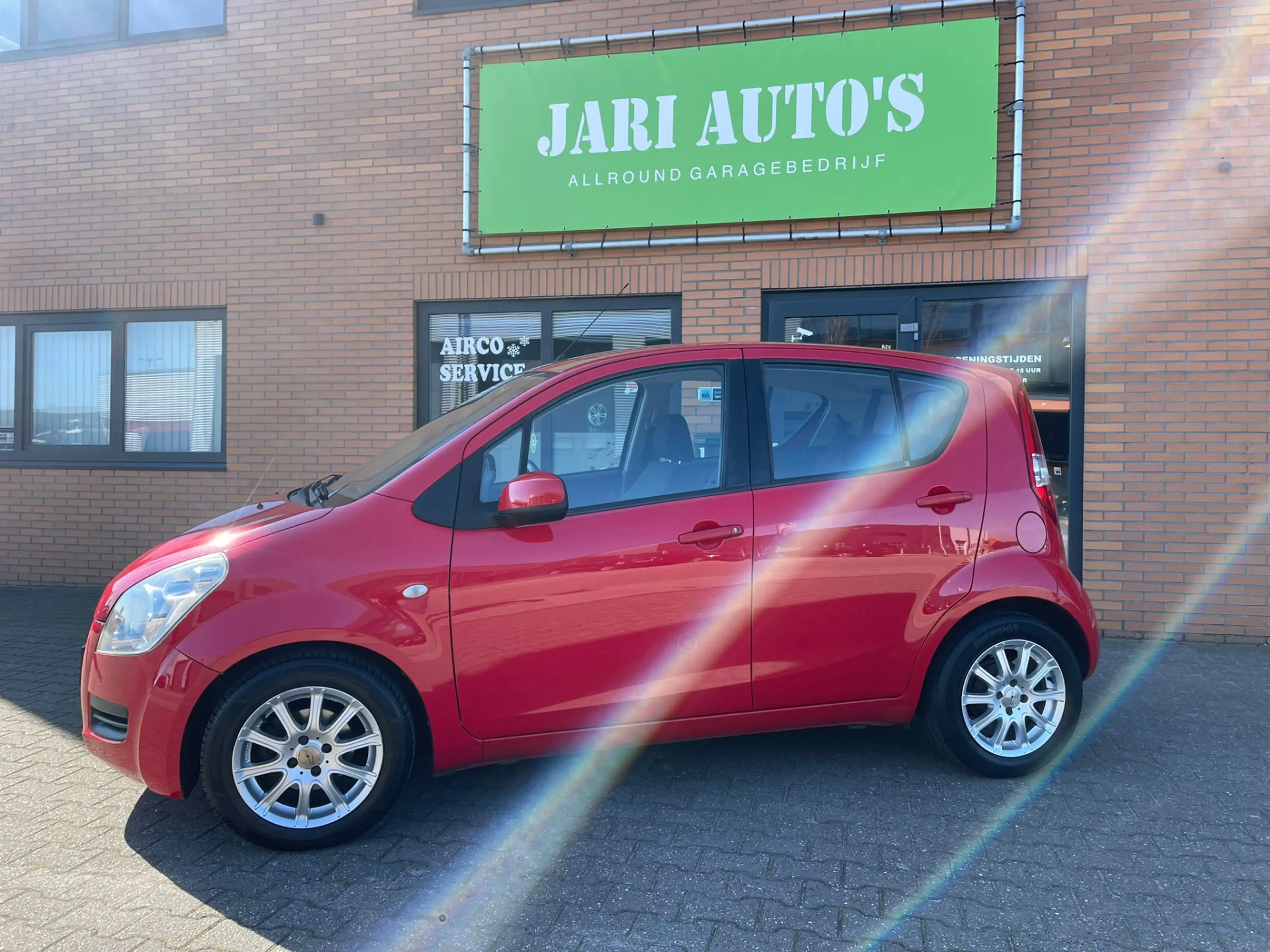 Suzuki Splash 1.0 Comfort leuke sportieve zuinige auto — photo 6