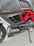 Ducati Diavel DIAVEL CARBONE RED Rood - thumbnail 4