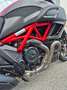 Ducati Diavel DIAVEL CARBONE RED Rood - thumbnail 6
