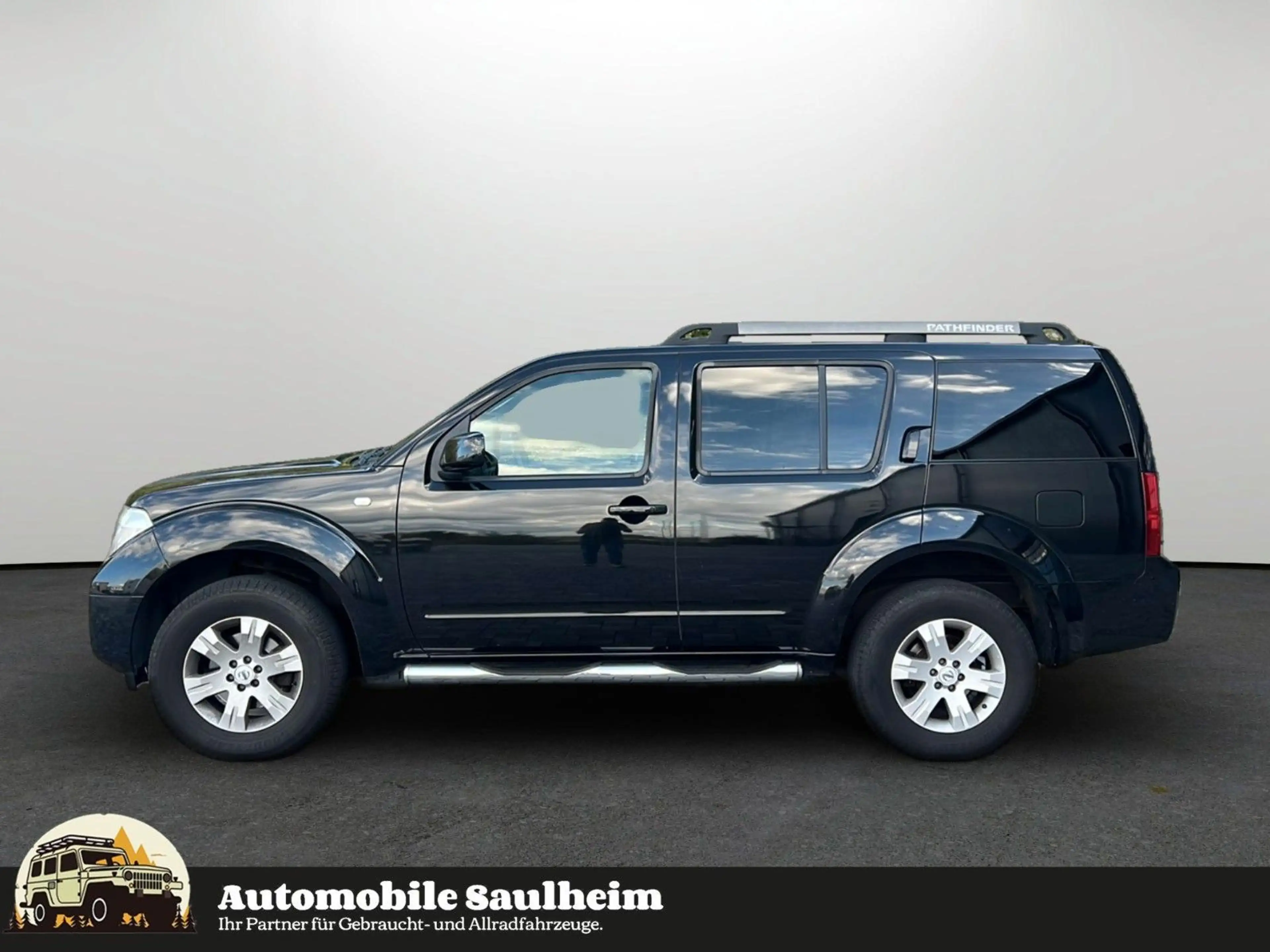 Nissan Pathfinder 2.5 dCi Premium*SCHDACH*7SITZER*NAVI* — photo 2
