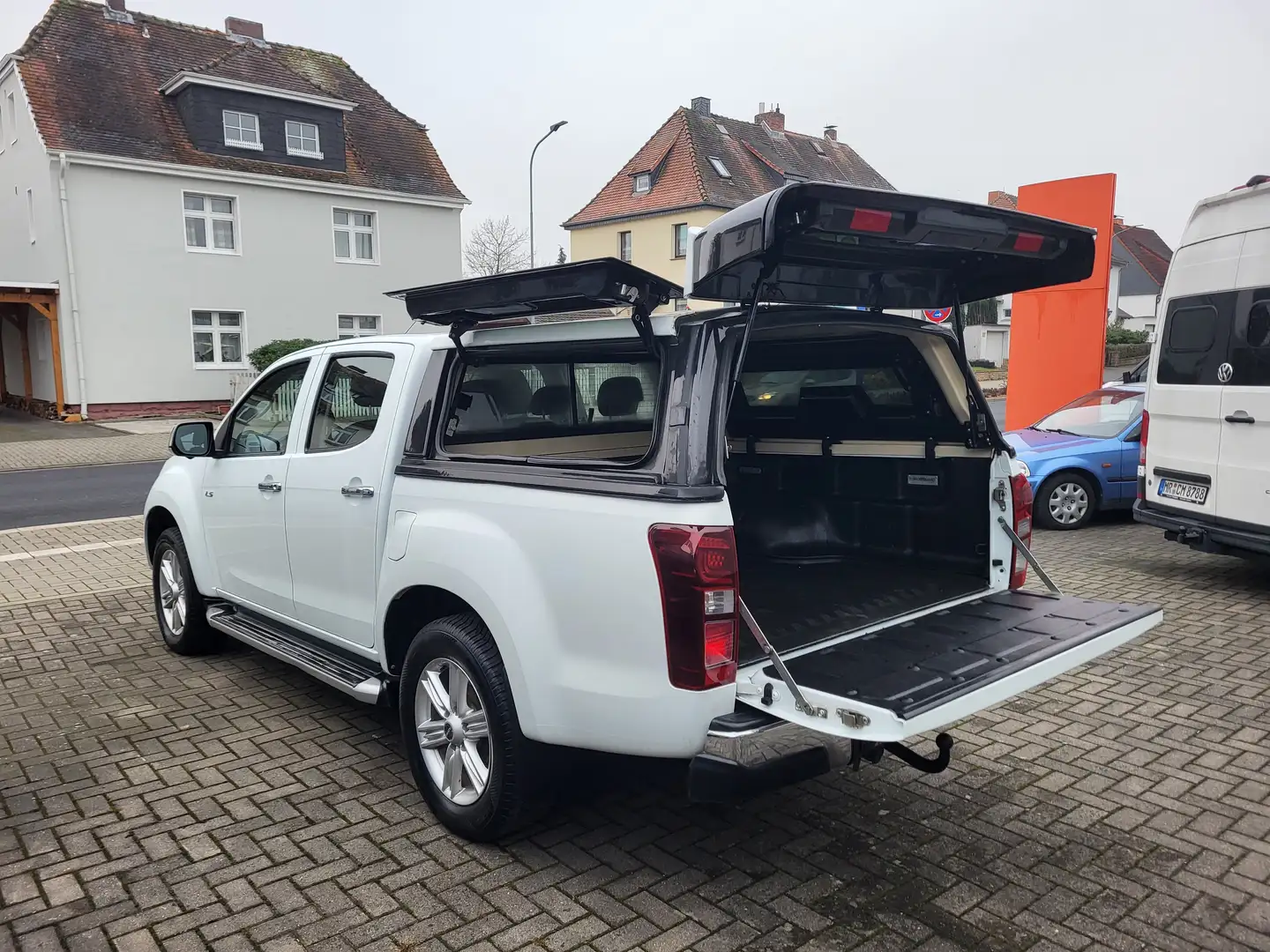 Isuzu D-Max D-Max 4x4 Double Cab Autm. Premium Weiß - 1