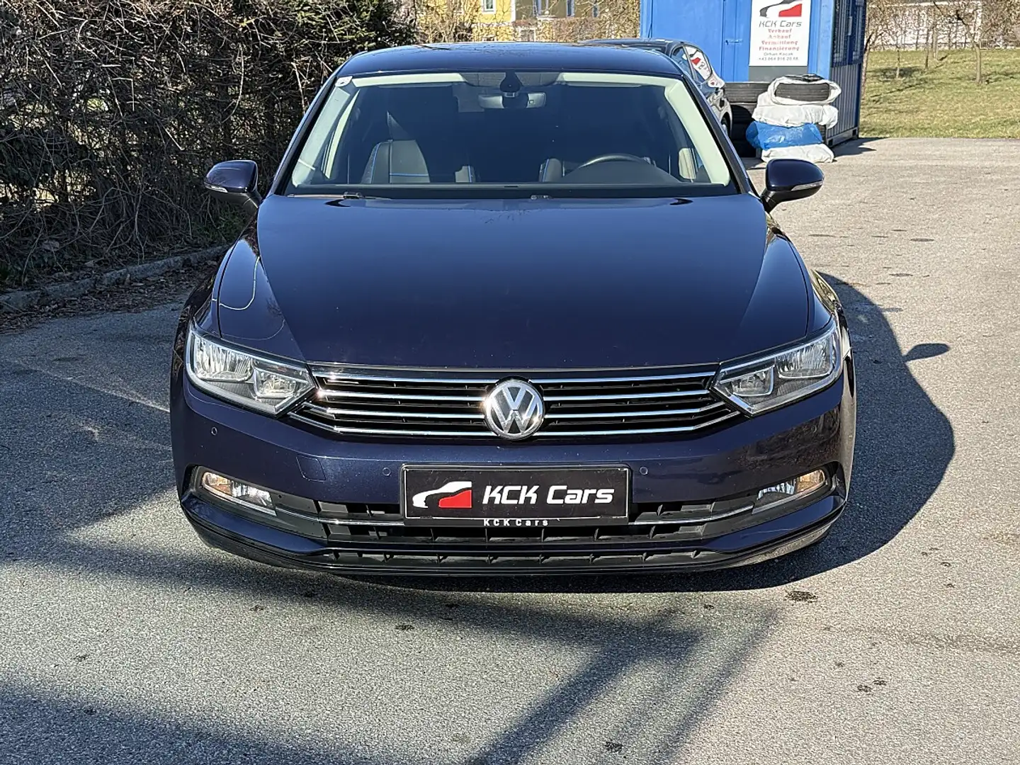 Volkswagen Passat Comfortline 2,0 TDI Blau - 2