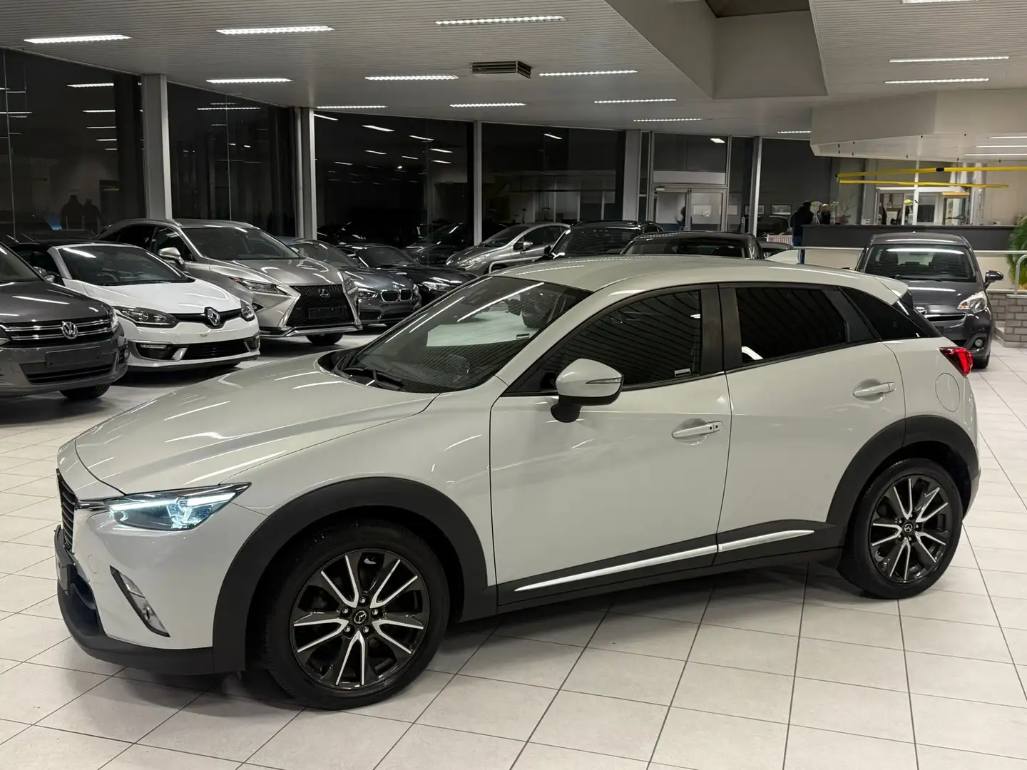 Mazda CX-3 1.5D 77Kw Euro 6B SKYACTIV GPS CUIR Année 2015 Wit - 2