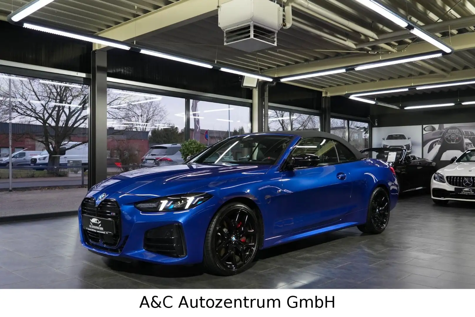 BMW M440i xDrive Cabrio Bleu - 2