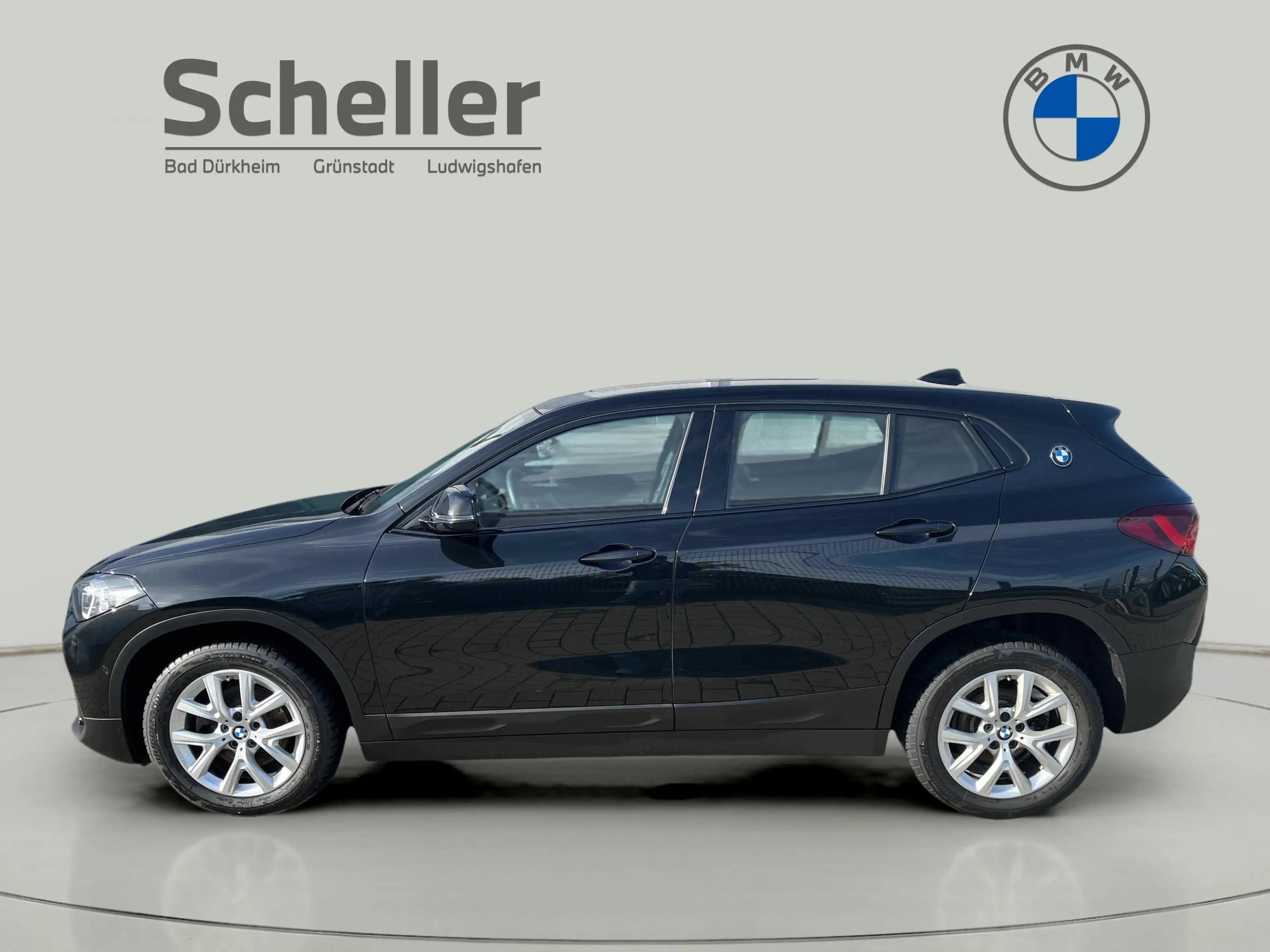 BMW X2 xDrive18d — photo 4