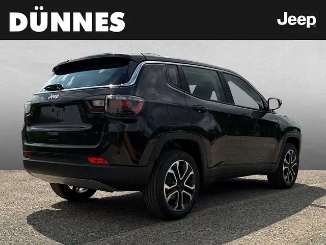 Jeep Compass view 2