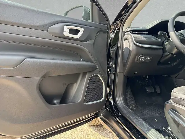 Jeep Compass view 8