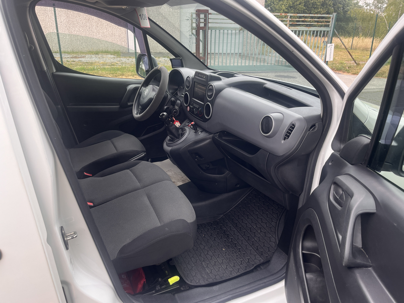 Citroen Berlingo 1.6 BlueHDi L1 — photo 11