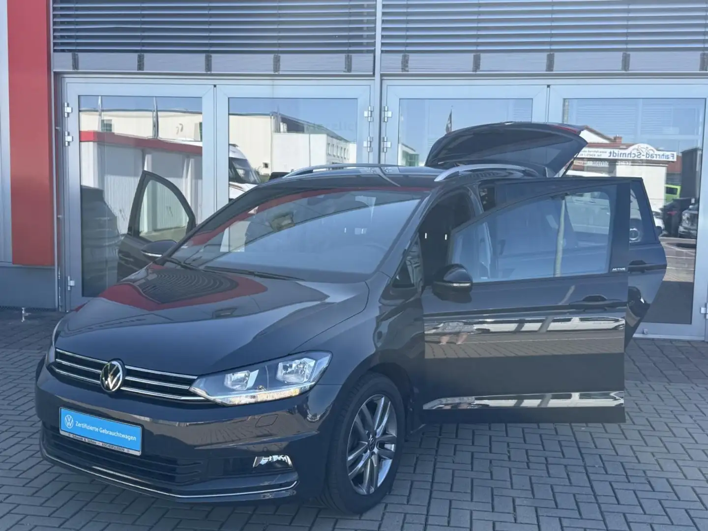 Volkswagen Touran ACTIVE 1.5 TSI DSG STHZ+AHK+NAV+COCKPIT Klima Grau - 2