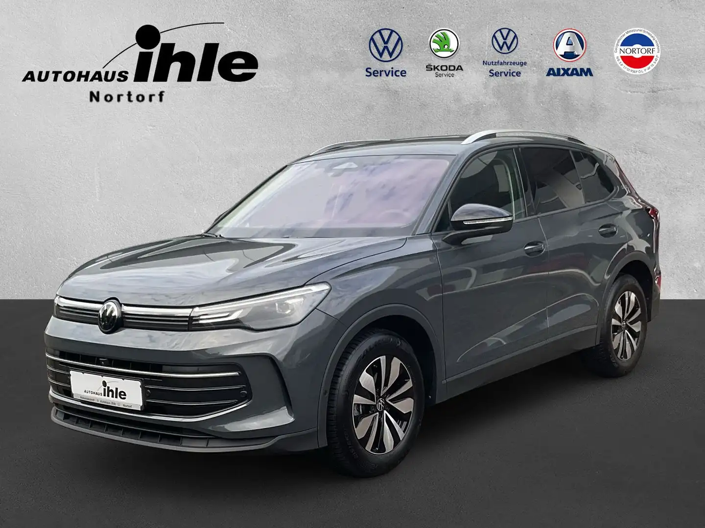 Volkswagen Tiguan Goal 1.5 eTSI DSG AHK RFK Navi Sitzhzg Grau - 1