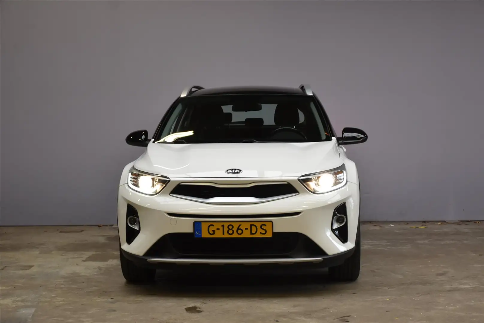 Kia Stonic 1.0 T-GDi 100pk DynamicLine Wit - 2