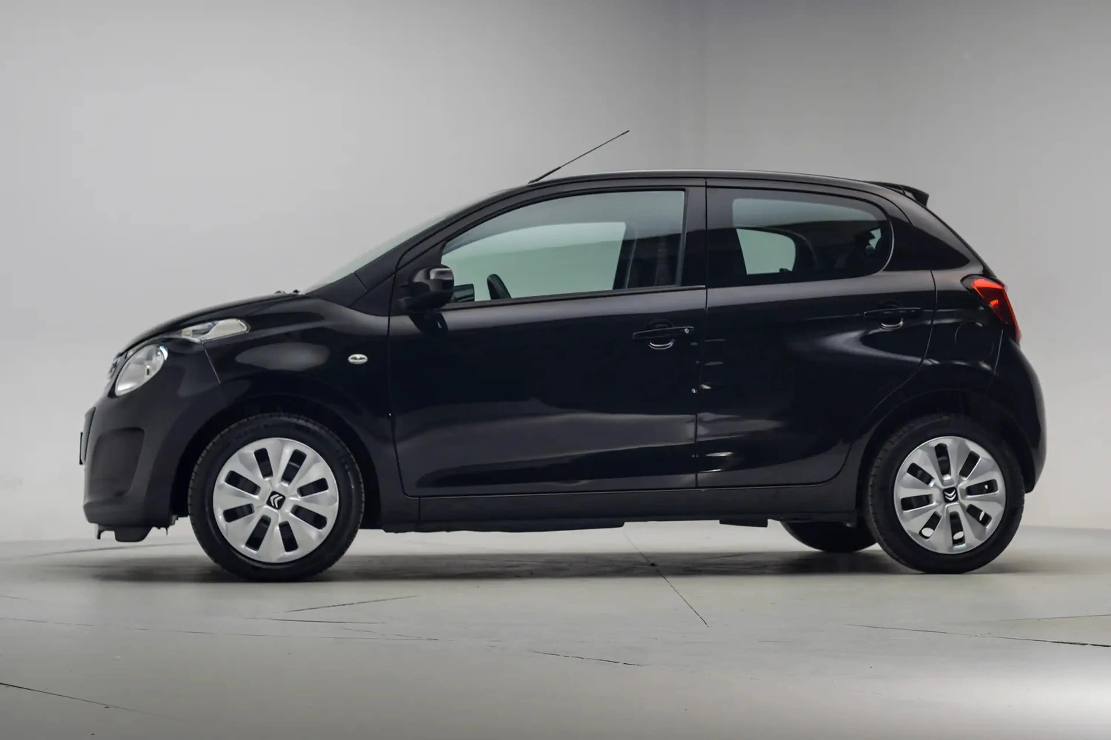 Citroen C1 C1 1.0 VTI FEEL [Airco Bluetooth LED] — photo 2
