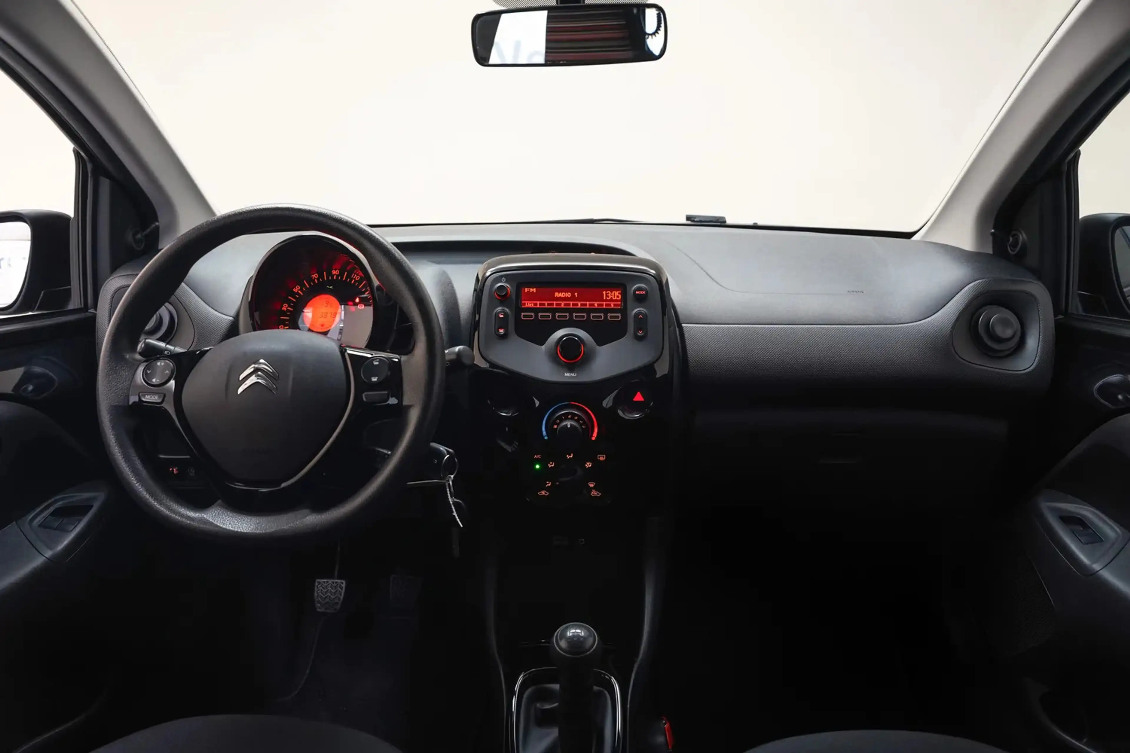 Citroen C1 C1 1.0 VTI FEEL [Airco Bluetooth LED] — photo 4