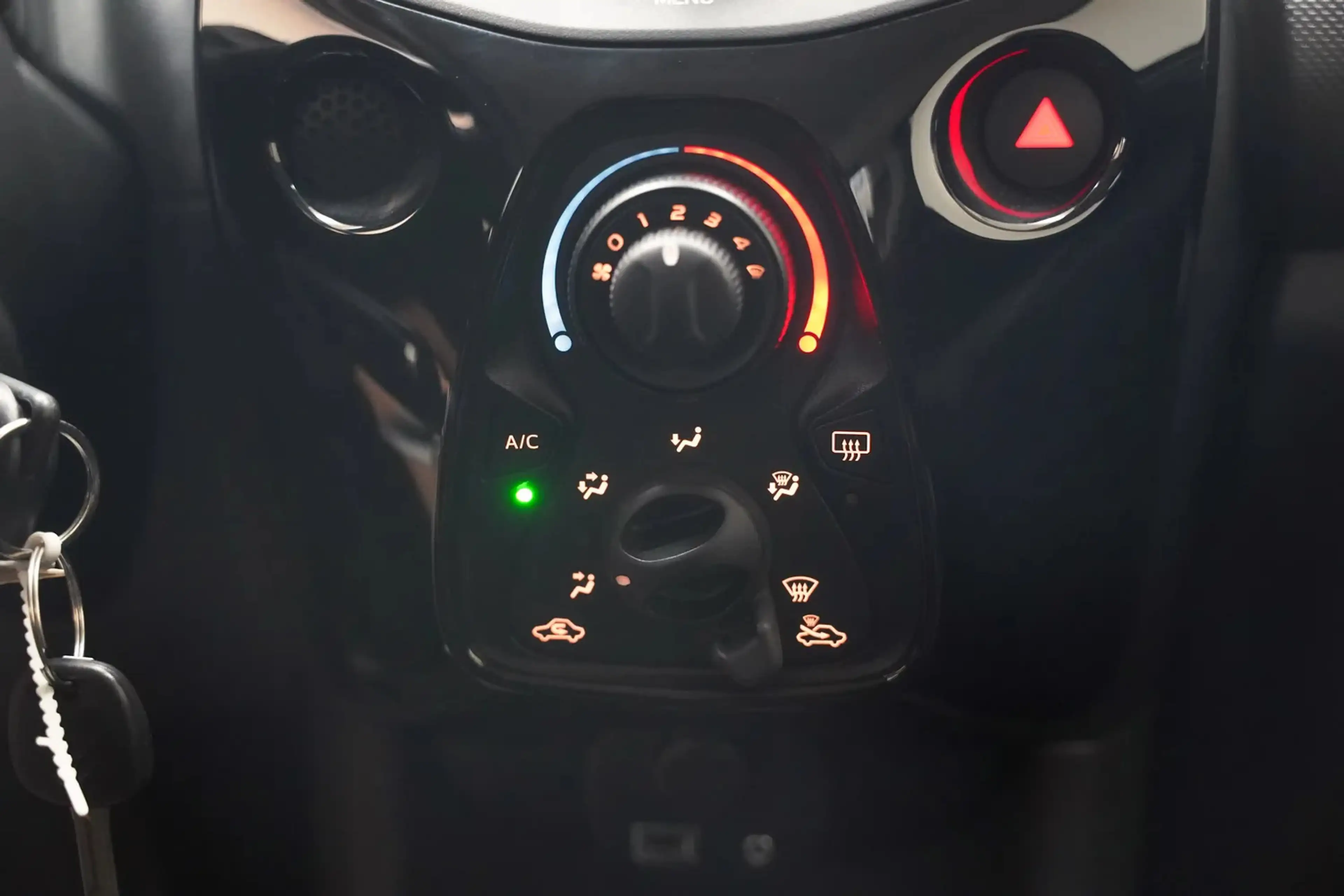 Citroen C1 C1 1.0 VTI FEEL [Airco Bluetooth LED] — photo 5