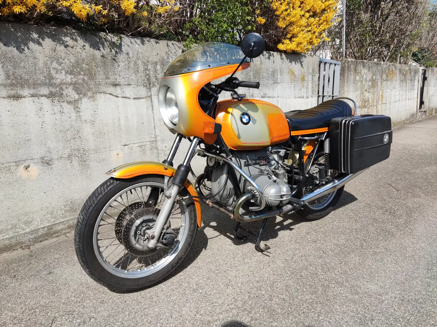 BMW R 90 S Naranja - 1