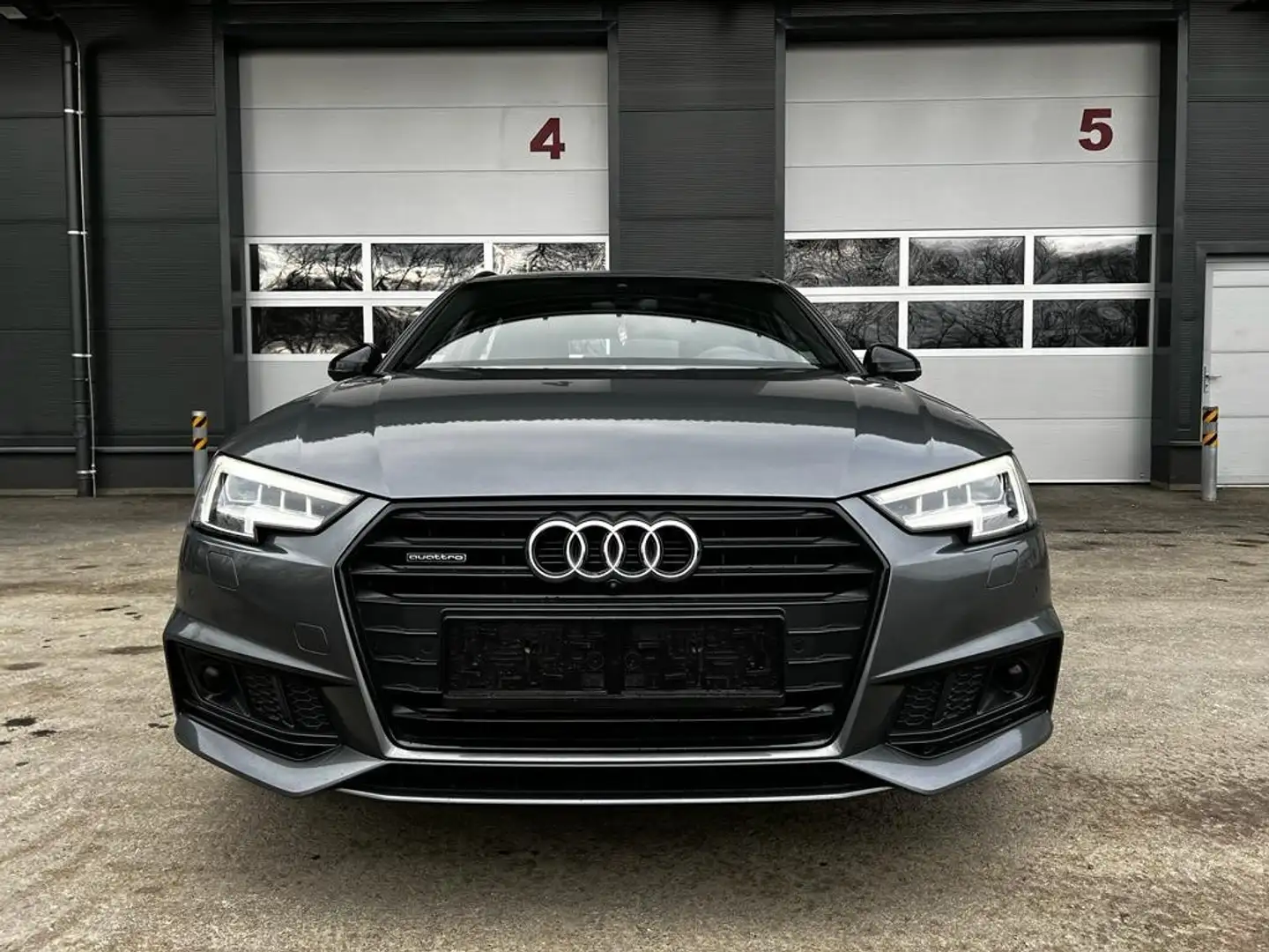 Audi A4 Avant 2,0 TDI quattro Sport S-tronic - 1