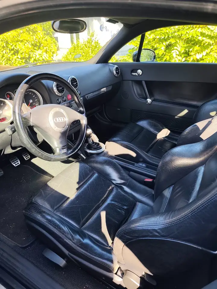 Audi TT Coupé 1.8T 180, foto 4