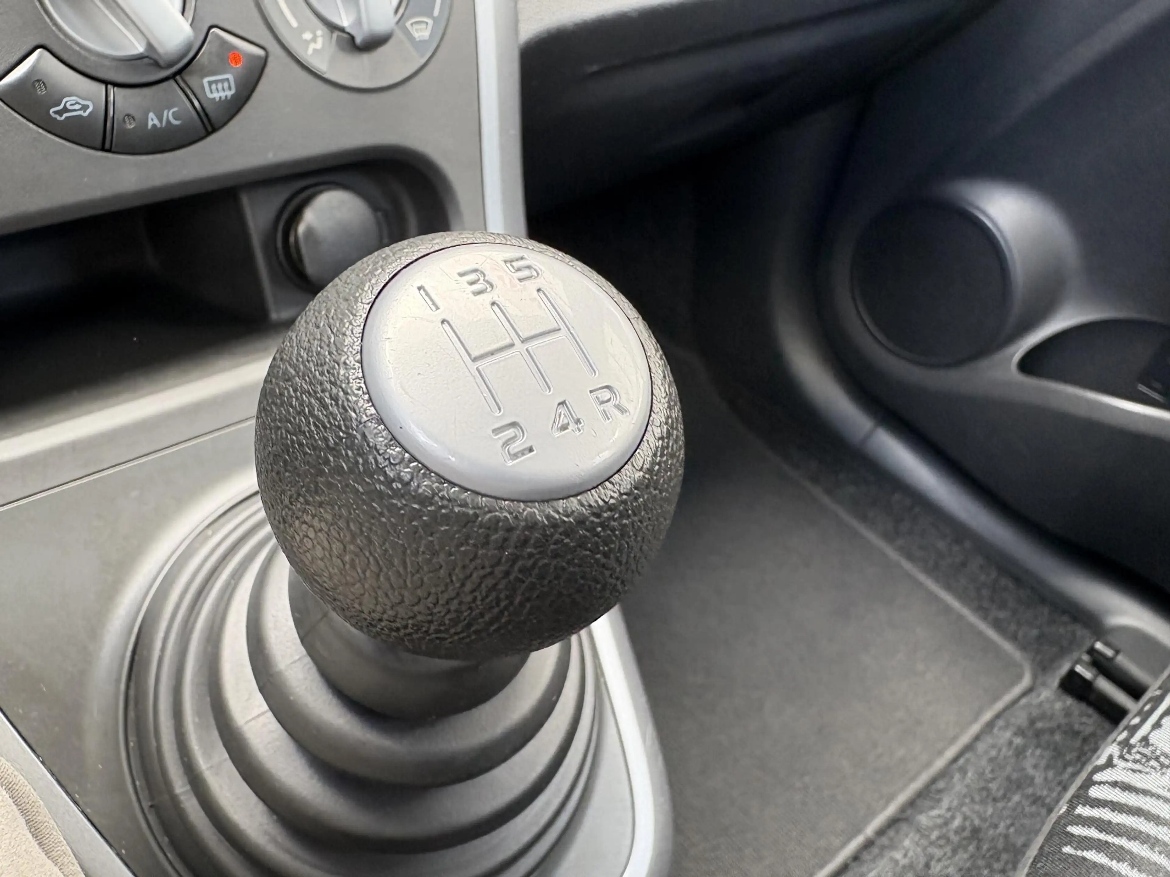 Opel Agila 1.0 Berlin — photo 18