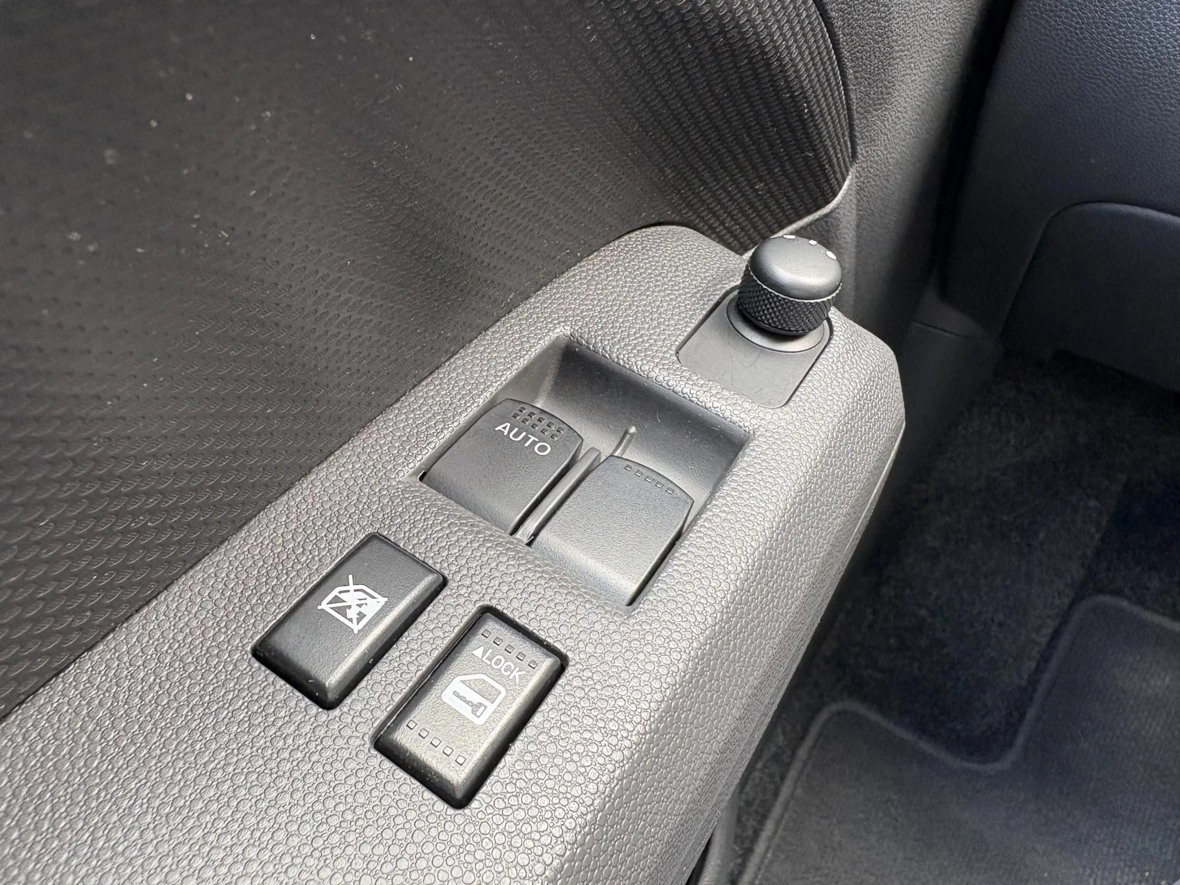 Opel Agila 1.0 Berlin — photo 19