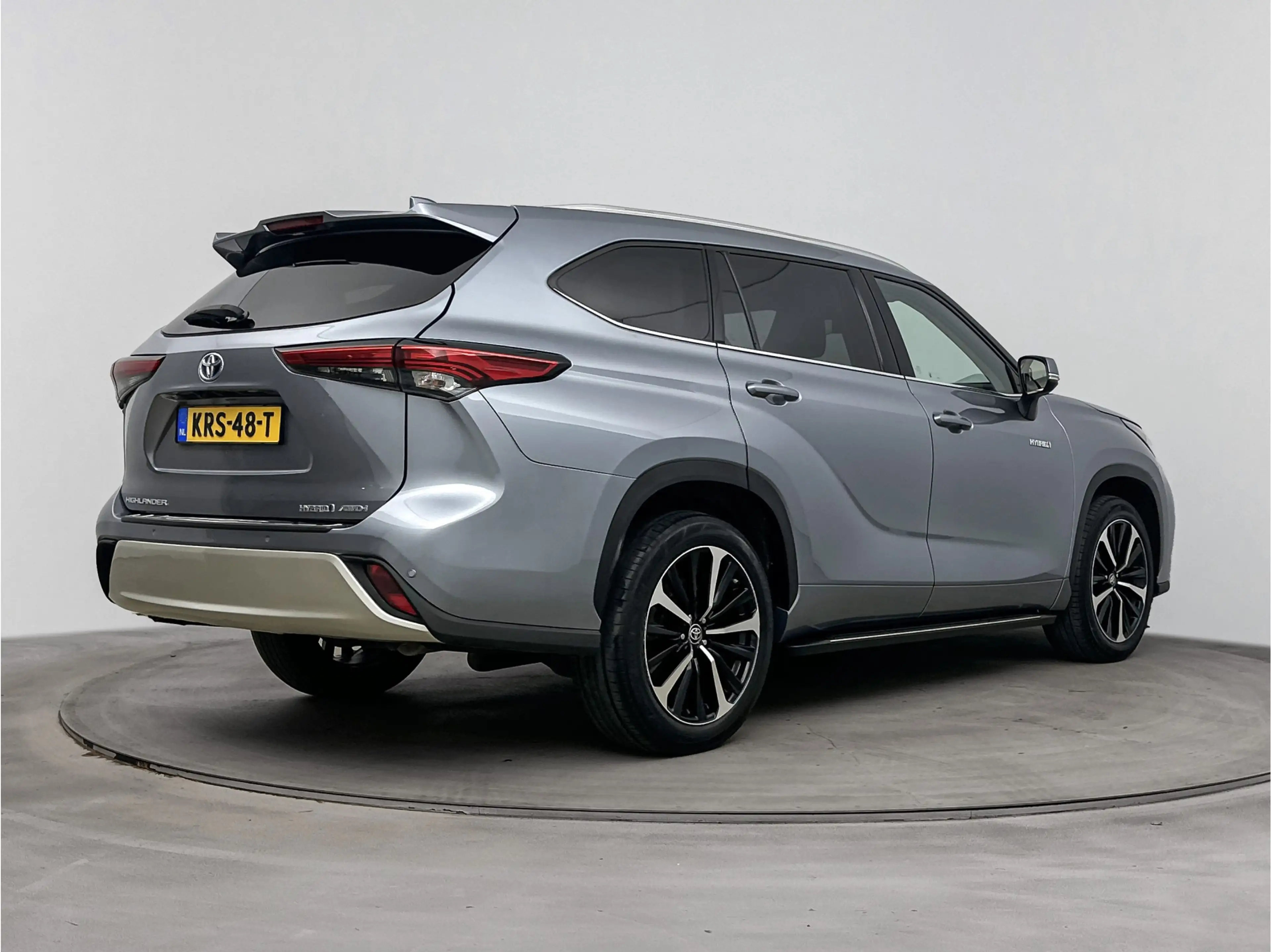 Toyota Highlander 2.5 AWD Hybrid Premium | Parkeersensoren V+A | JBL — photo 2